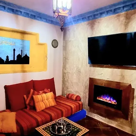 世界空间公寓 公寓 *